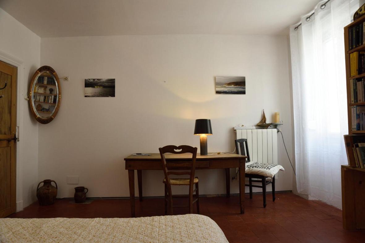 La Chambre Claire Sigean Luaran gambar